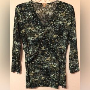 Reba green blouse size medium